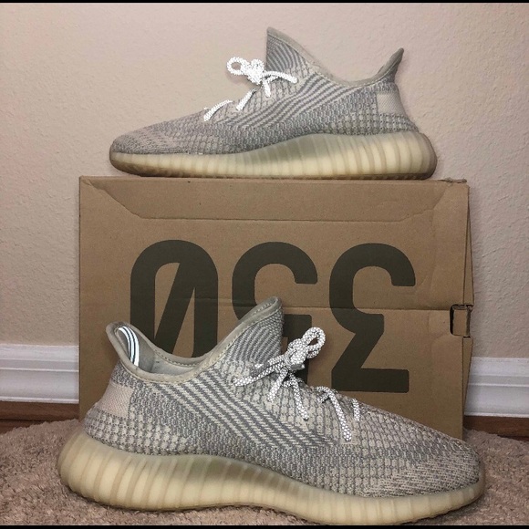 Yezzy Boost 350 V2 'Lundmark Non-Reflective' - Picture 5 of 6